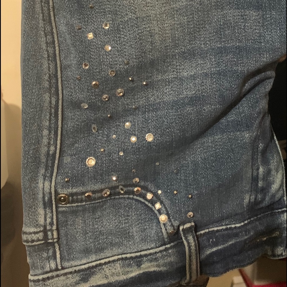 Blue jean capris